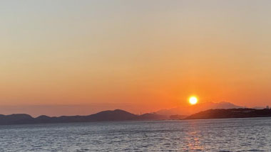 青島特斯特宣傳片正在緊鑼密鼓地拍攝當中